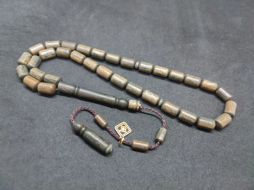 Hakan Kaya Usta Eseri̇ Şi̇fa Kaynağı Mi̇s Kokulu Pelesenk Ağacı