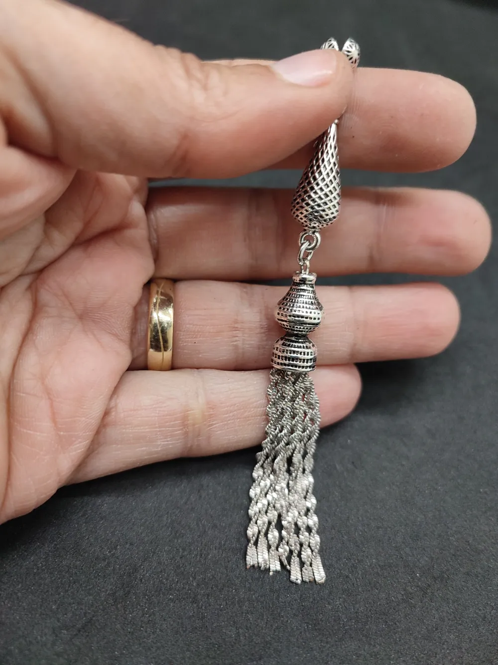 475 Ayar Gümüş Tesbi̇h Püskülü