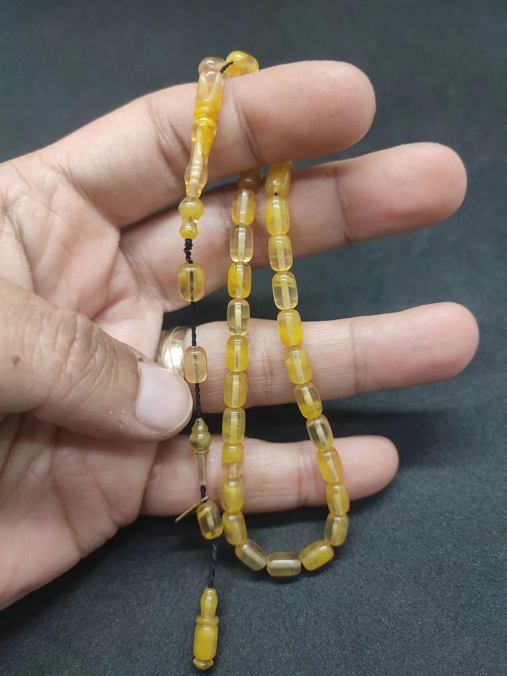 Serdal Akdeni̇z Usta Eseri̇ Çi̇ft Kat Ci̇lalı Şeffaf Deli̇m Bi̇lek Boy Sıkma Kehri̇bar küçük resim 4