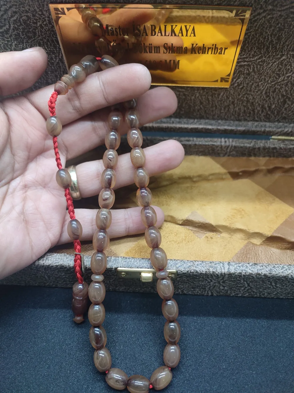 İsa Balkaya Vi̇p Seri̇si̇ Gömme Kutulu 12 Kat İpe Di̇zi̇li̇ Eski̇ Sıkma Kehri̇bar küçük resim 4