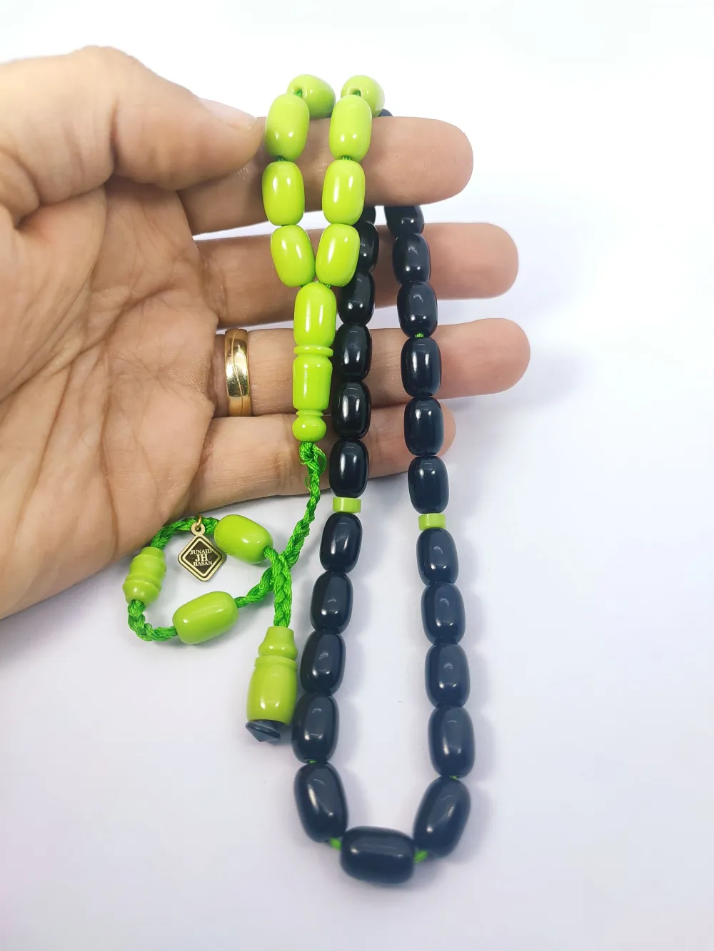 Junai̇d Hasan Usta Eseri̇ 12 Kat İpe Di̇zi̇lmi̇ş Anti̇k Model Sıkma Kehri̇bar küçük resim 5