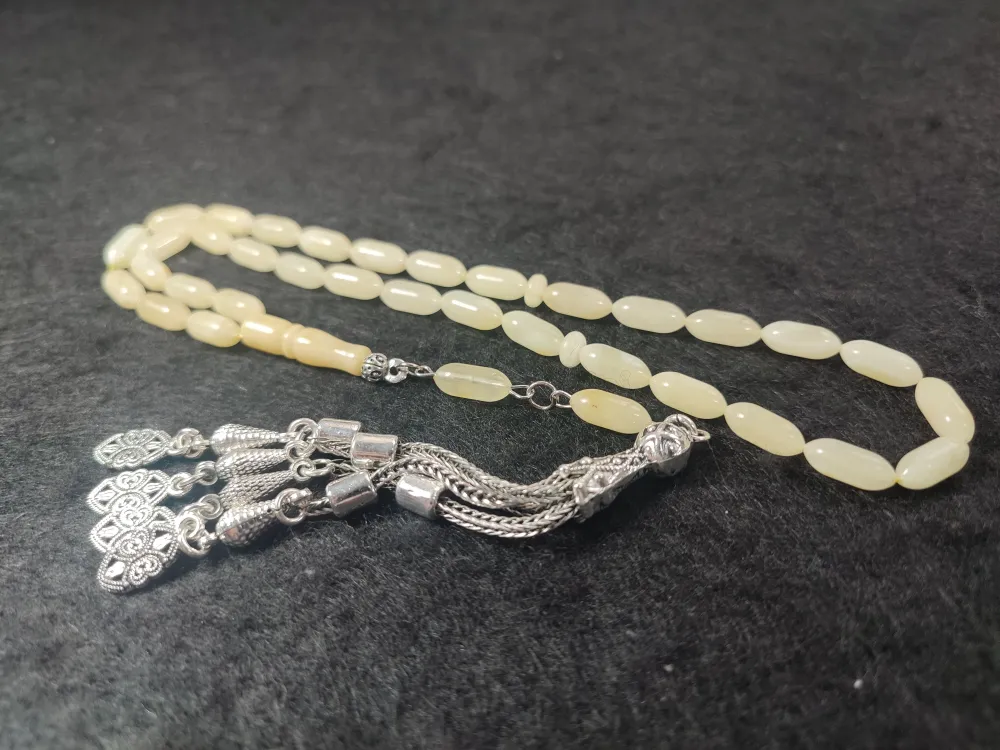 Gümüş Püsküllü 13.25 Gr. Orji̇nal Krali̇çe Baltık Kaya Damla Kehri̇bar