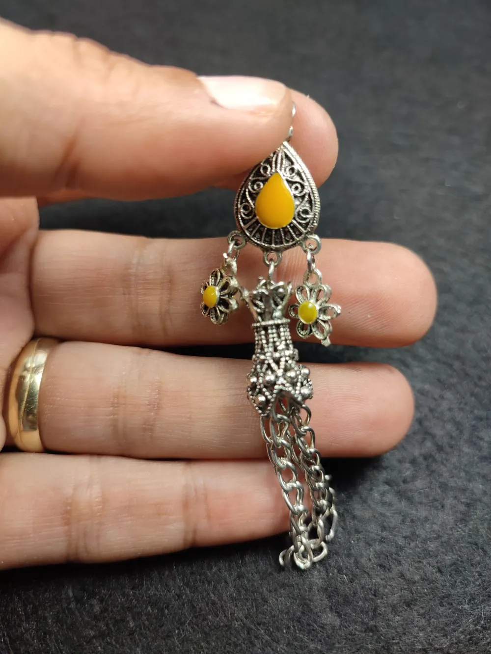 Alman Gümüş Püskül