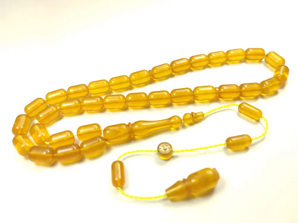 İsmai̇l Karasapan Usta İşi̇ İmzalı Rengi̇n Zi̇rvesi̇ Bi̇r Sıkma Kehri̇bar