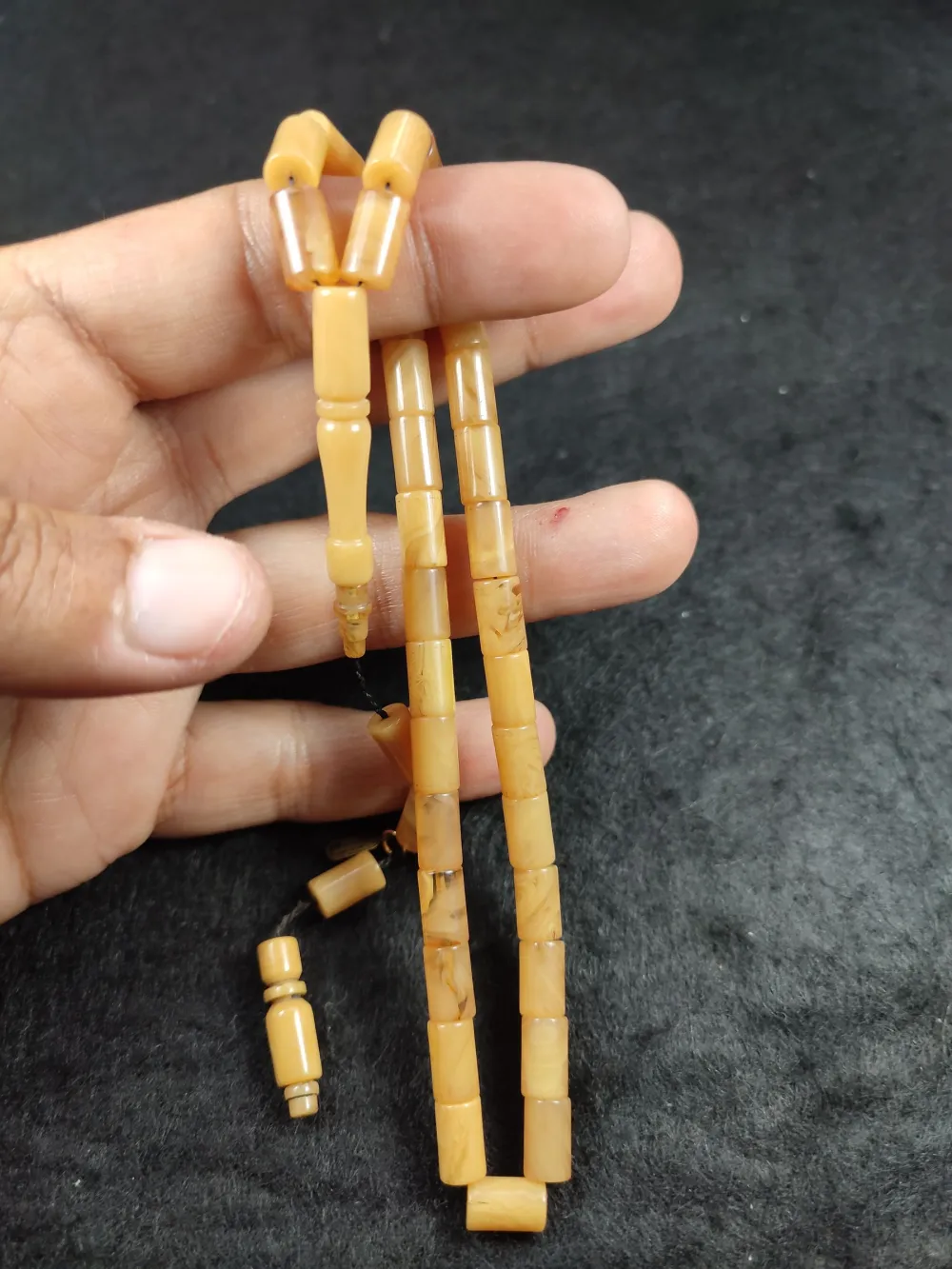 Furkan Gül Usta İşi̇ İmzalı Ok Gi̇bi̇ Sıkma Kehri̇bar