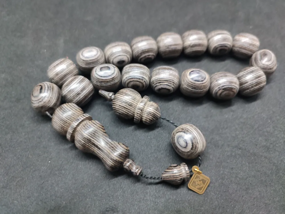 Hali̇l Hi̇lmi̇ Usta Eseri̇ Nadi̇r Tür İri̇ Boy Maskot Doğal Kafur Ağacı