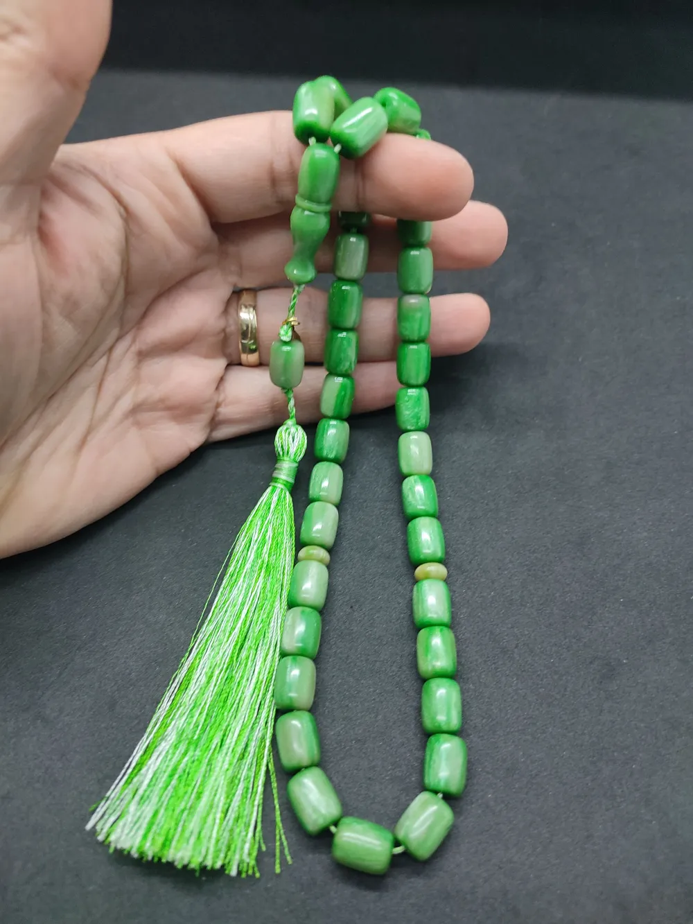 Ebu Zeyn Usta Eseri̇ İmzalı 12 Kat İpe Di̇zi̇li̇ Eski̇ Usul Sıkma Kehri̇bar küçük resim 5