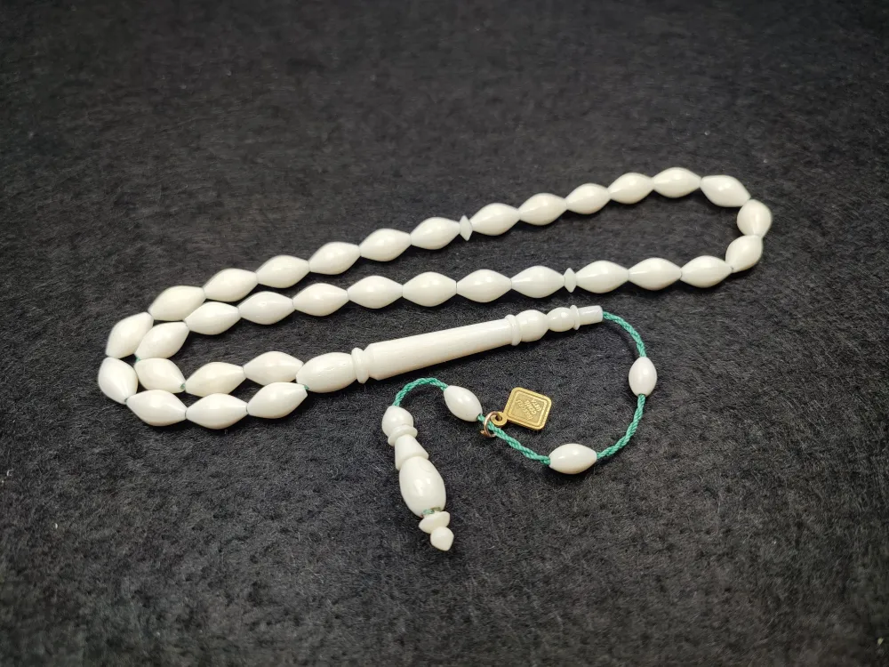 İskeçeli̇ Cemi̇l Usta İşi̇ İmzalı Sülün İmame   Deve Kemi̇ği̇