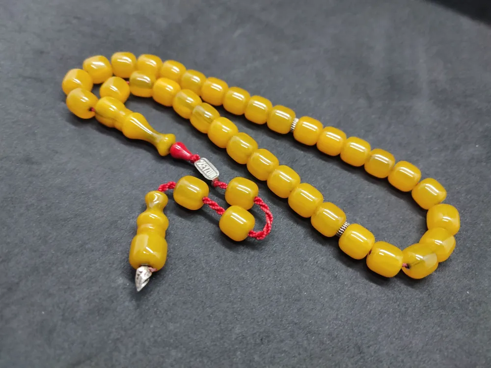 Zeyzun Usta Eseri̇ (İmza Çi̇vi̇ Ara Pulları Gümüş) Sıkma Kehri̇bar