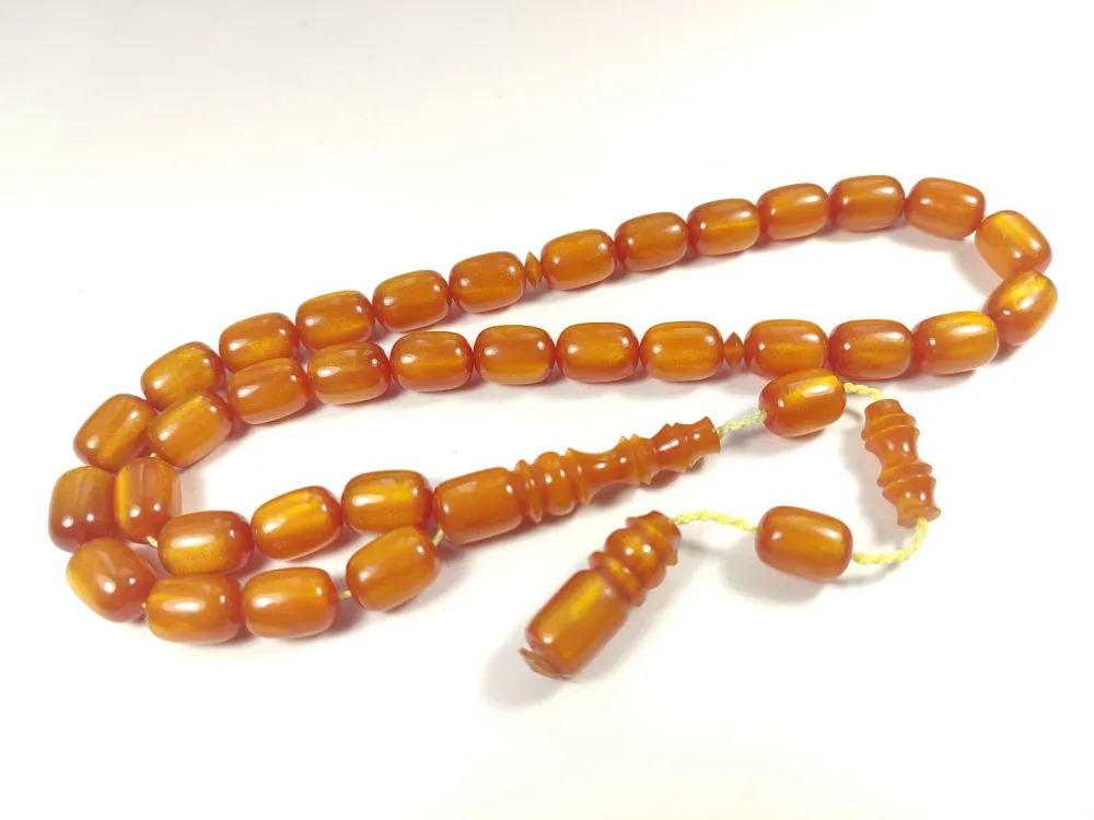 Emi̇na Ri̇şvani̇ Usta İşi̇ İmzalı Multi̇ Color  Sıkma Kehri̇bar