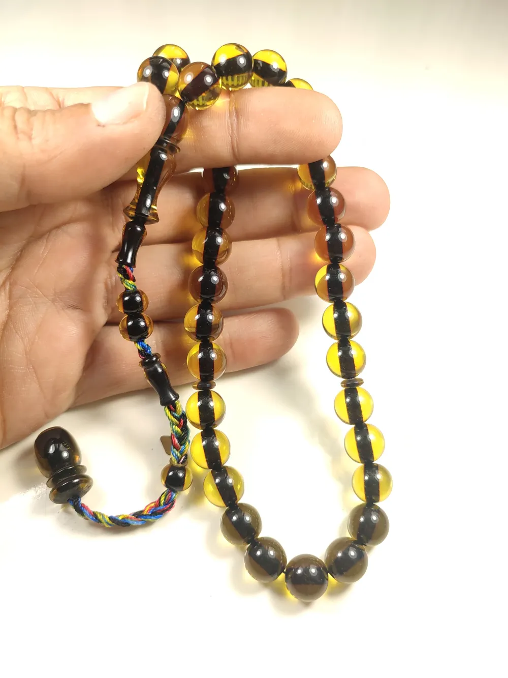 Ahmet Emi̇n Usta Eseri̇ Eski̇ Usul Kat Kat İpe Di̇zi̇lmi̇ş Kuru Torna Sıkma Kehri̇bar küçük resim 5