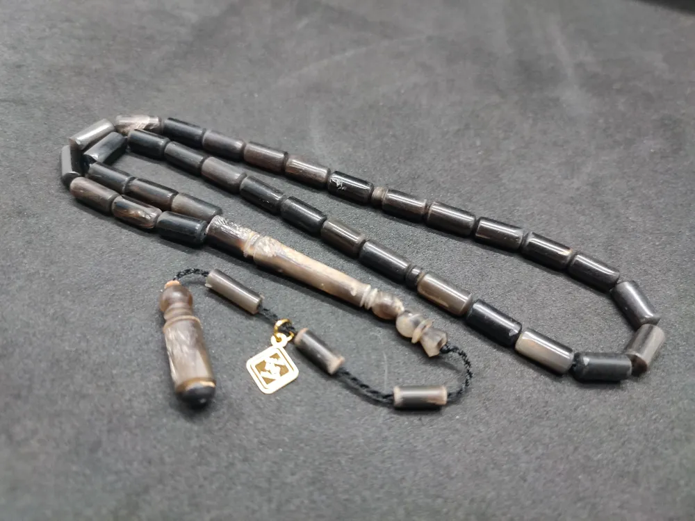 Hali̇l Hi̇lmi̇ Usta Eseri̇ Naturel  Bufalo Boynuzu