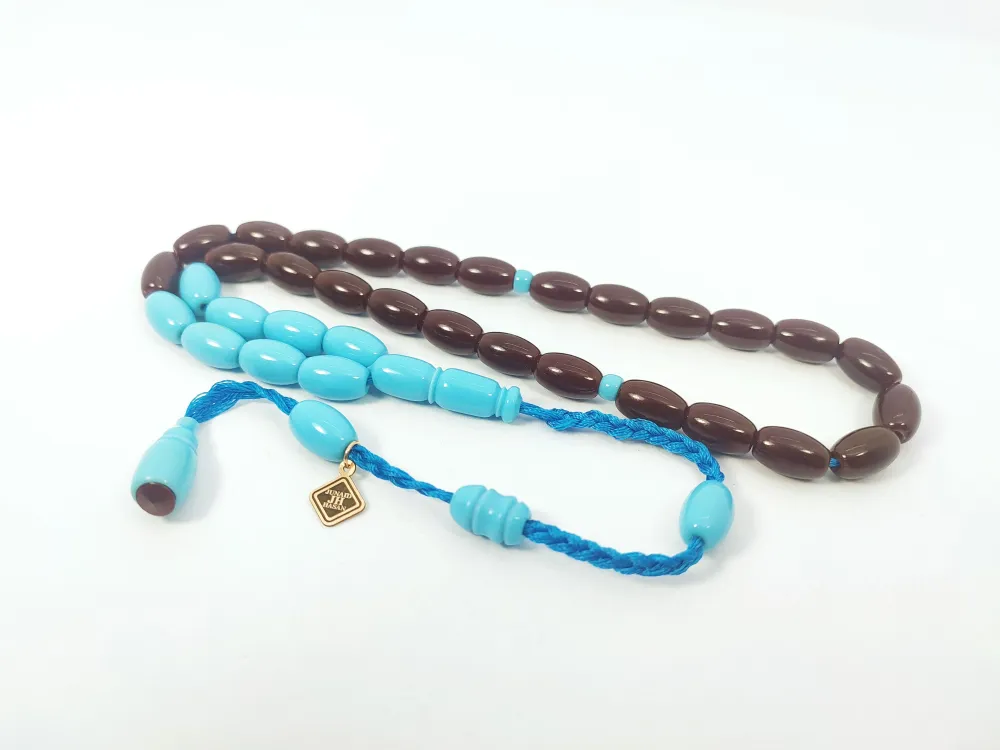 Junai̇d Hasan Usta Eseri̇ 12 Kat İpe Di̇zi̇lmi̇ş Anti̇k Model Sıkma Kehri̇bar