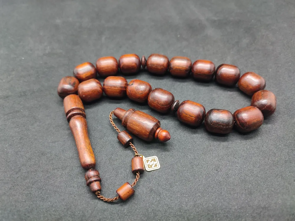 Hali̇l Hi̇lmi̇ Usta Eseri̇ Kolleksi̇yonluk Yerli̇ Ağaç Grubu Kokulu Maskot Kızıl Ağaç küçük resim 2