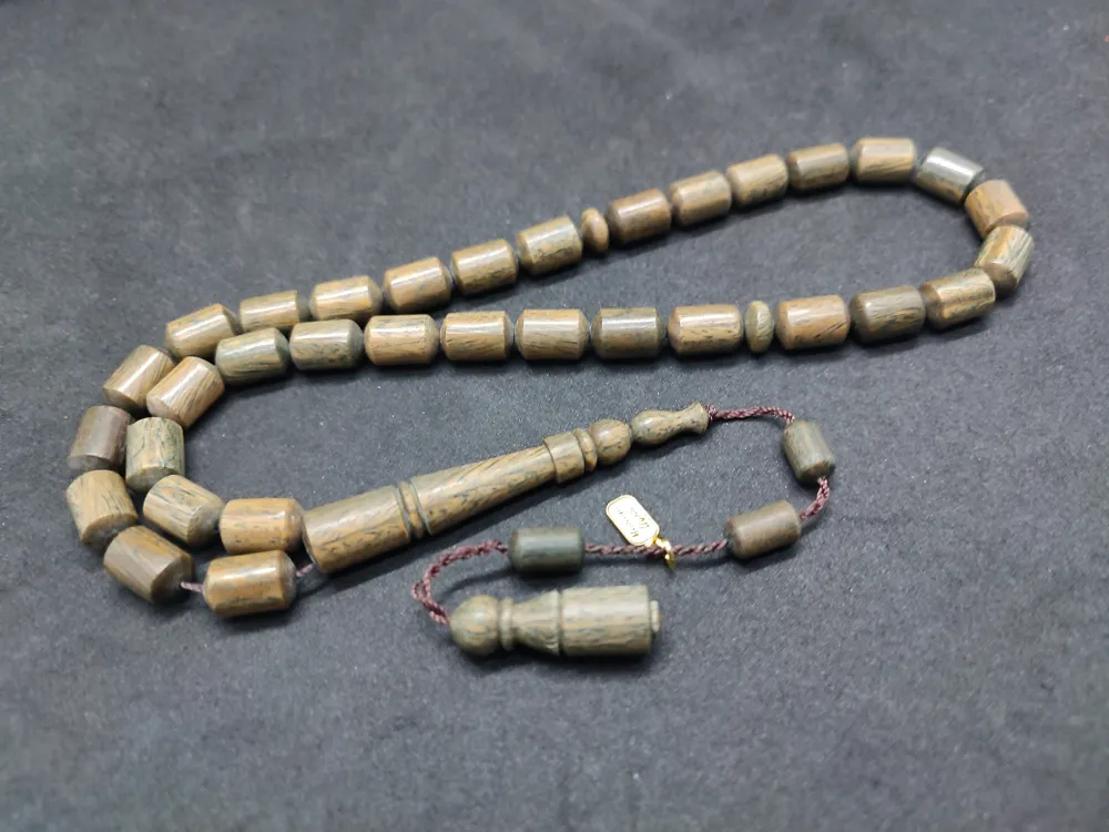 Mustafa Uysal Usta Eseri̇ Şi̇fa Kaynağı Mi̇s Kokulu Pelesenk Ağacı