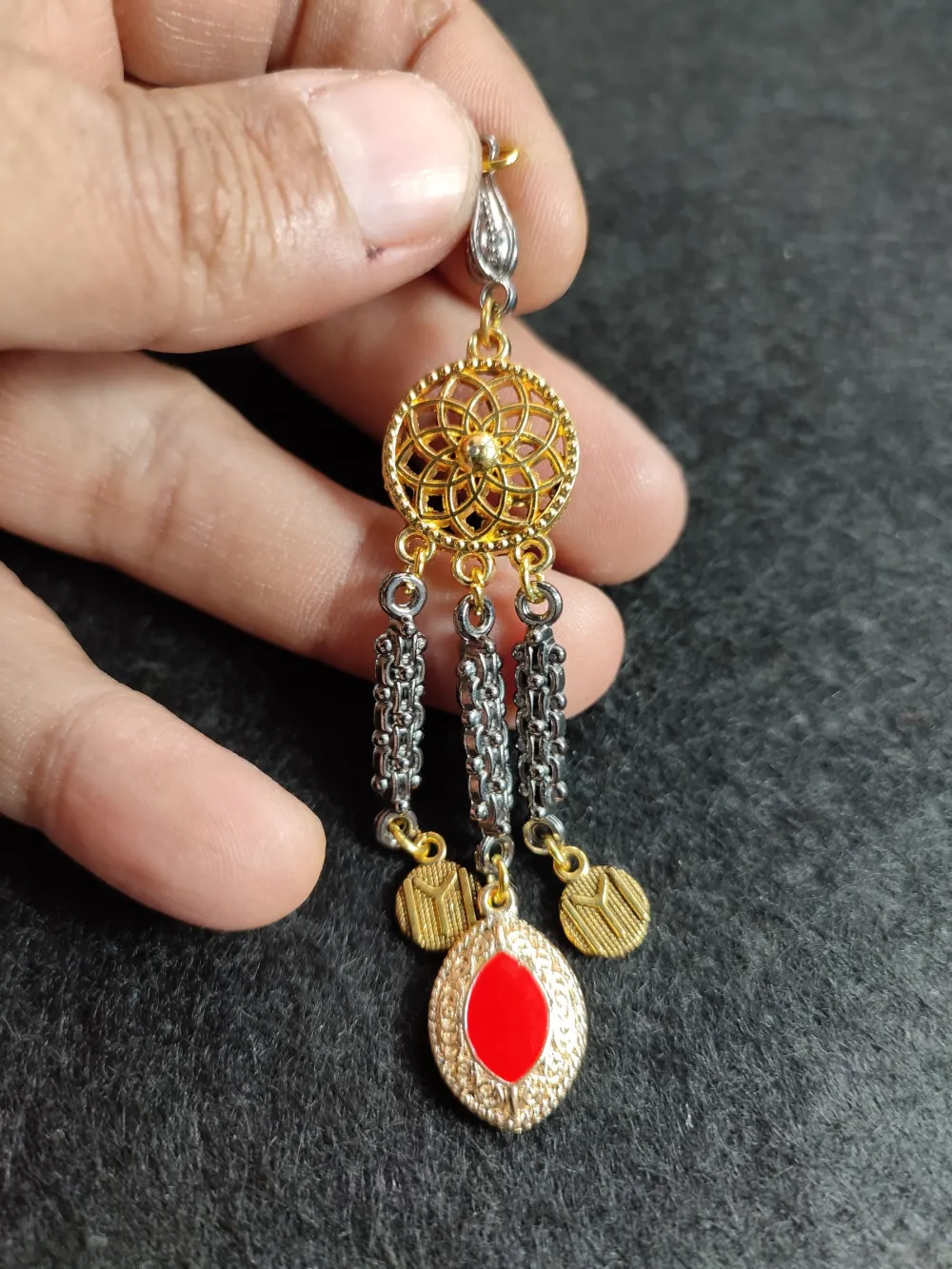 Alman Gümüş Tesbi̇h Püskülü