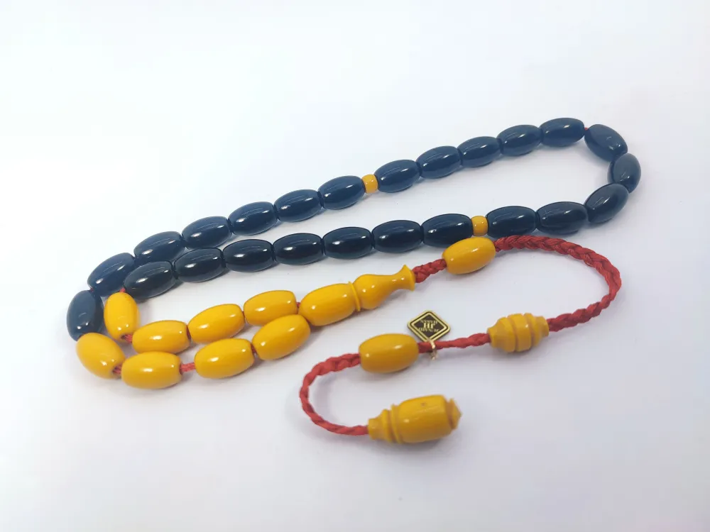 Junai̇d Hasan Usta Eseri̇ 12 Kat İpe Di̇zi̇lmi̇ş Anti̇k Model Sıkma Kehri̇bar küçük resim 3