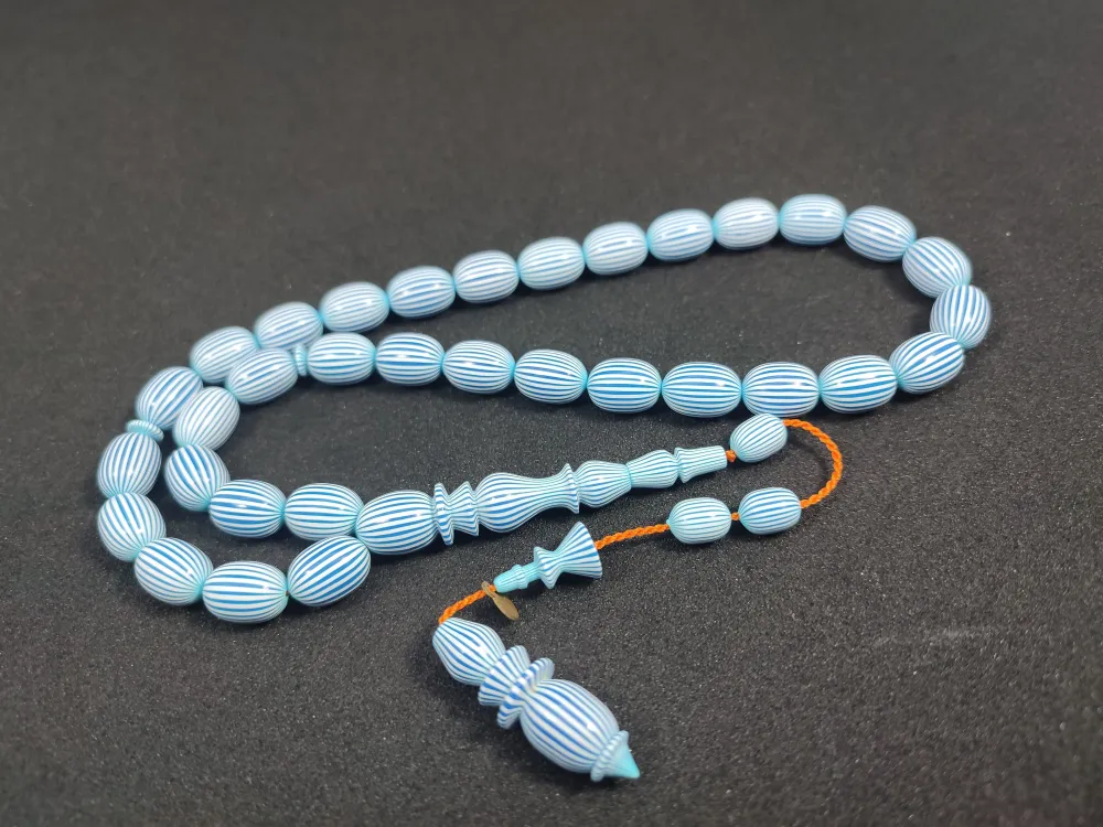 Başka Yerde Yok!!! Dalgıç Usta Eseri̇ İri̇ Boy Çi̇zgi̇li̇ Fransız Galali̇t