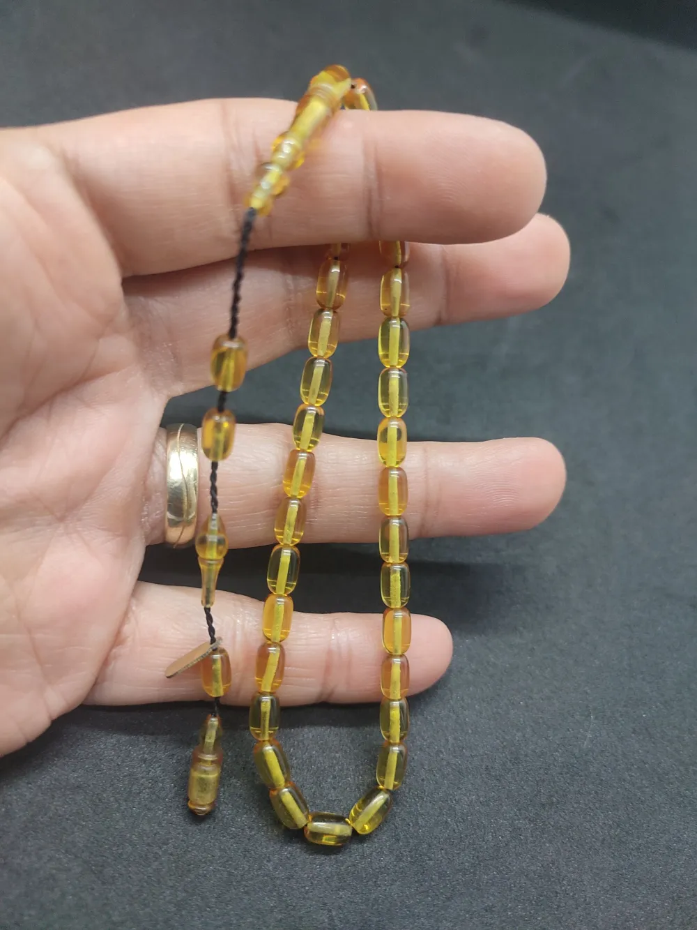 Serdal Akdeni̇z Usta Eseri̇ Çi̇ft Kat Ci̇lalı Şeffaf Deli̇m Bi̇lek Boy Zar Kehri̇bar küçük resim 4