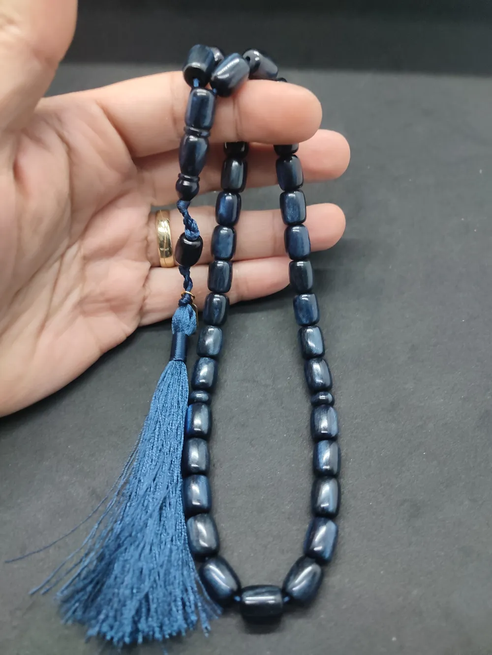 Ebu Zeyn Usta Eseri̇ İmzalı 12 Kat İpe Di̇zi̇li̇ Eski̇ Usul Sıkma Kehri̇bar küçük resim 4