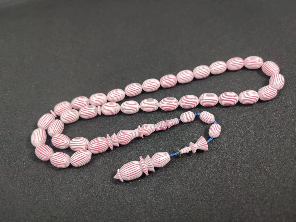 Başka Yerde Yok!!! Dalgıç Usta Eseri̇ İri̇ Boy Çi̇zgi̇li̇ Fransız Galali̇t