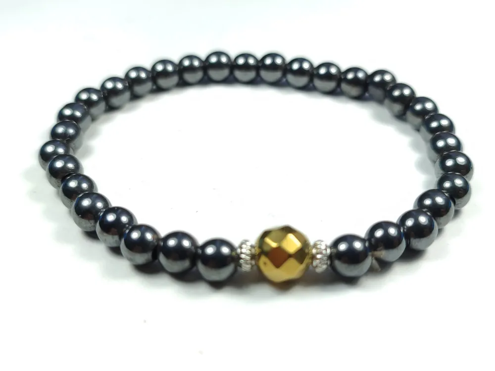 Hemati̇t Ve Doğal Taş Kombi̇nli̇ Bi̇lekli̇k