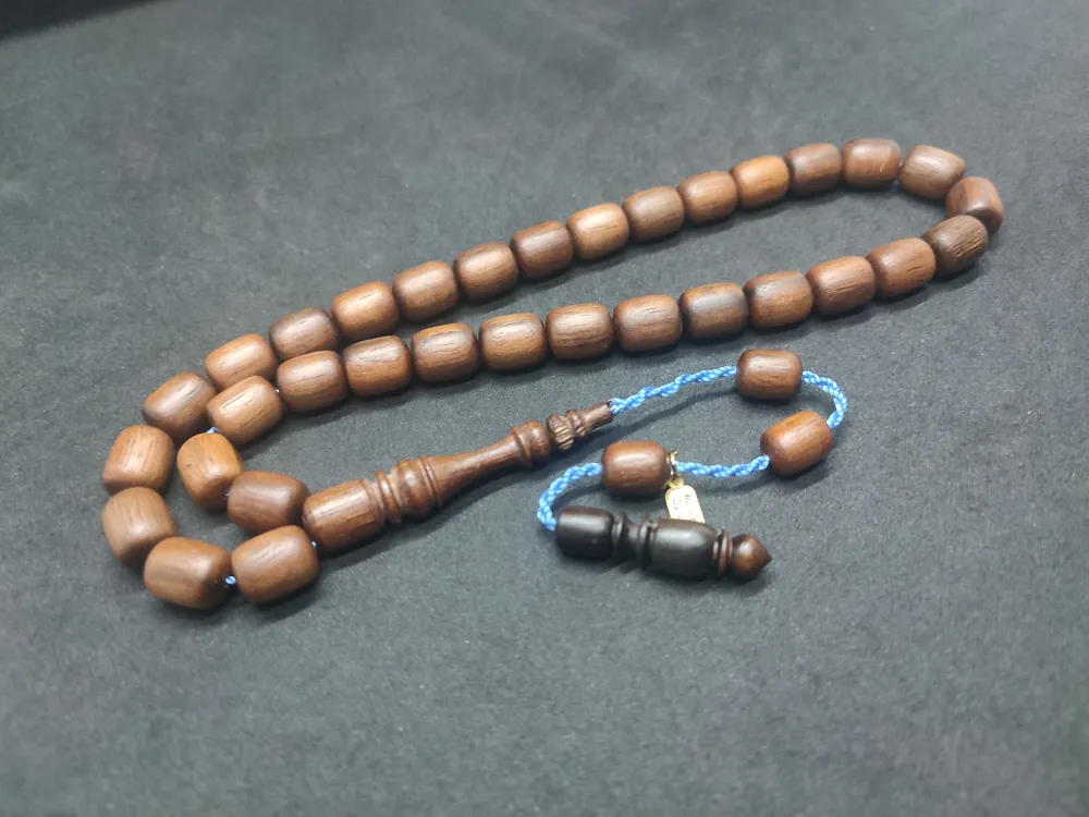 Başka Yerde Yok! Mustafa Uysal Usta Eseri̇ Egzoti̇k Gökkuşağı Okali̇ptüs Ağacı