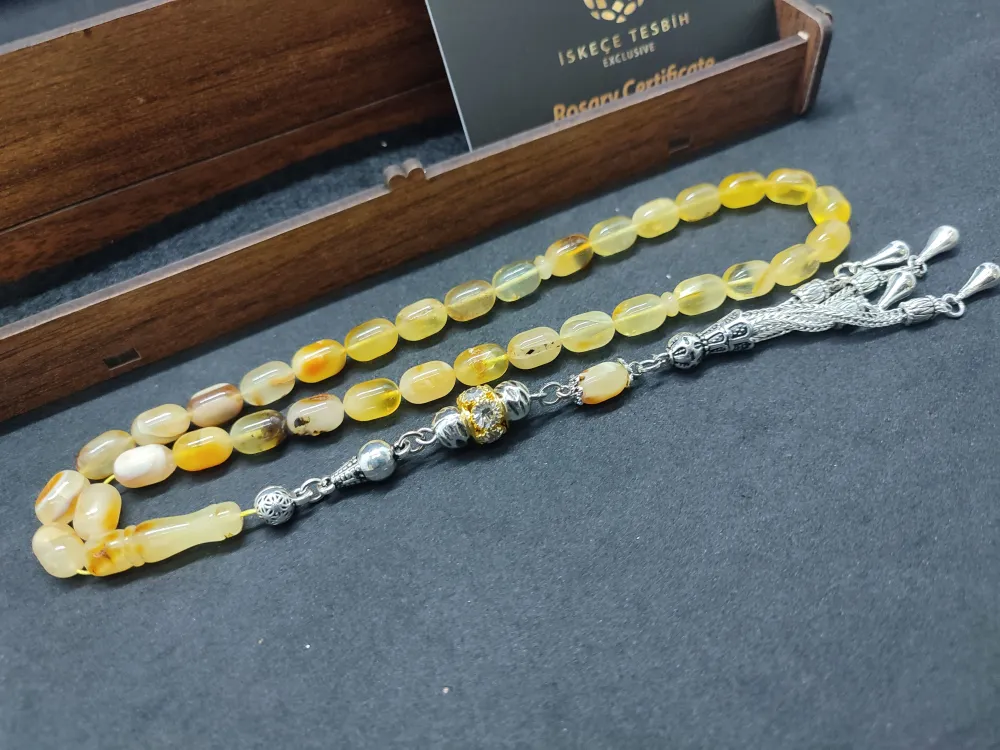 Ahşap Kutulu  6.75 Gr. Gümüş Püsküllü Toprak Fosi̇lli̇ 14.15 Gr. Rus Kaya Damla