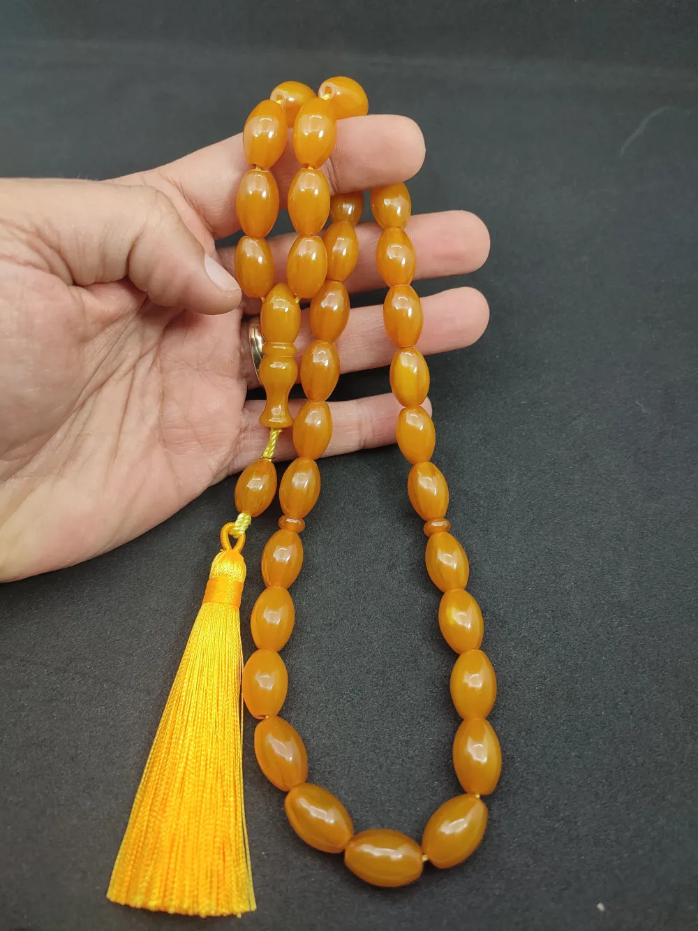 Ebu Zeyn Usta Eseri̇ İmzalı İri̇ Boy 12 Kat İpe Di̇zi̇li̇ Eski̇ Usul Sıkma Kehri̇bar küçük resim 4