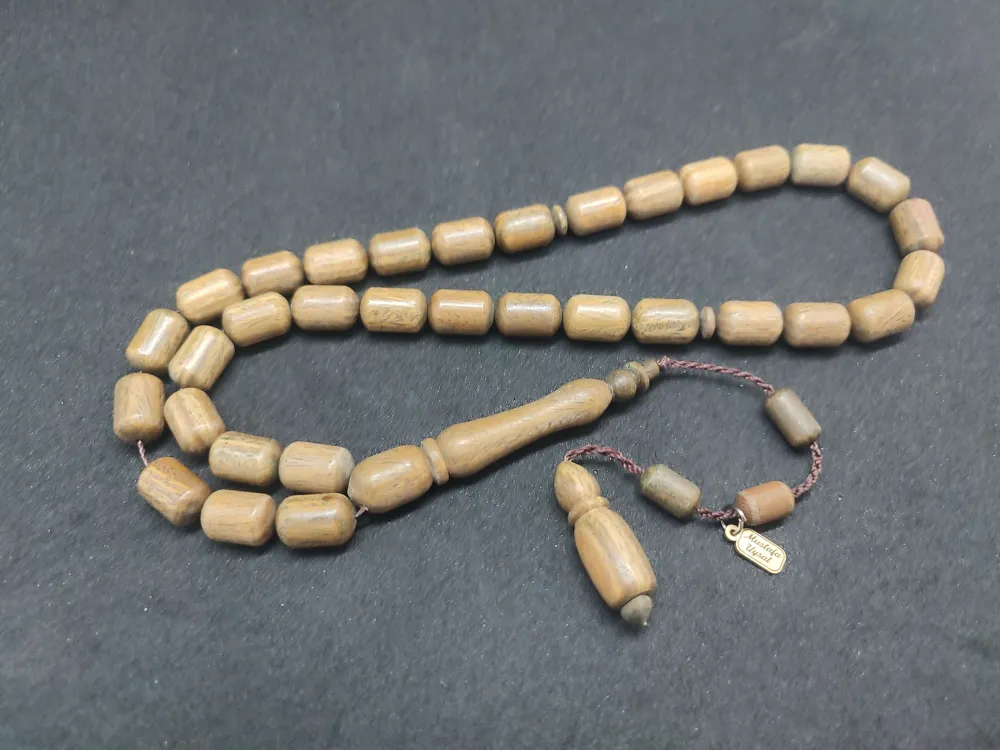 Mustafa Uysal Usta Eseri̇ Şi̇fa Kaynağı Mi̇s Kokulu Pelesenk