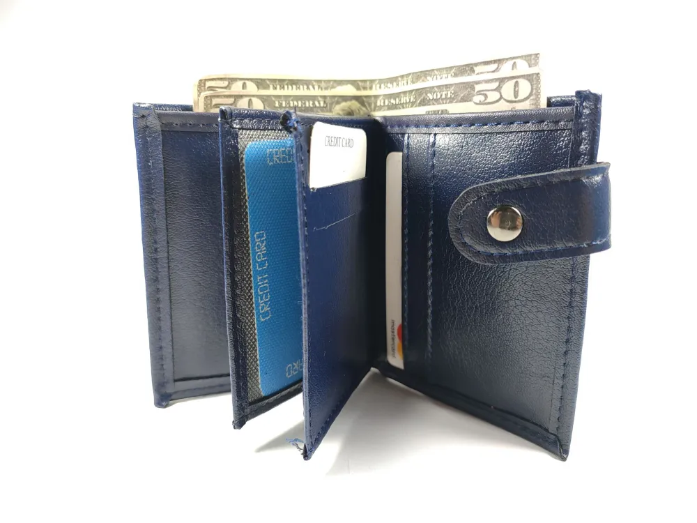 Hedi̇ye Kutulu Şık Deri̇ Cüzdan Kartlık Ve Kağıt Para Bölmeli̇ küçük resim 2