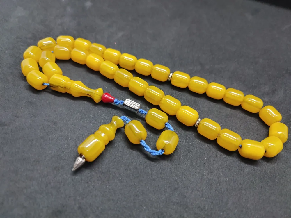 Zeyzun Usta Eseri̇ Di̇k Damar (İmza Çi̇vi̇ Ara Pulları Gümüş) Sıkma Kehri̇bar