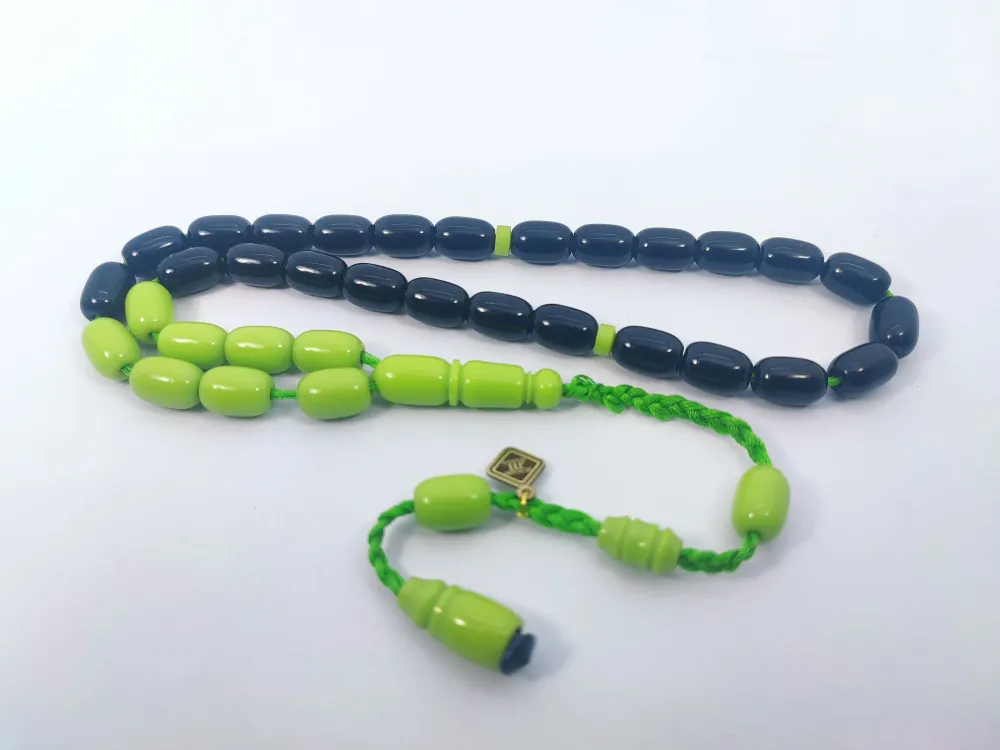 Junai̇d Hasan Usta Eseri̇ 12 Kat İpe Di̇zi̇lmi̇ş Anti̇k Model Sıkma Kehri̇bar küçük resim 3