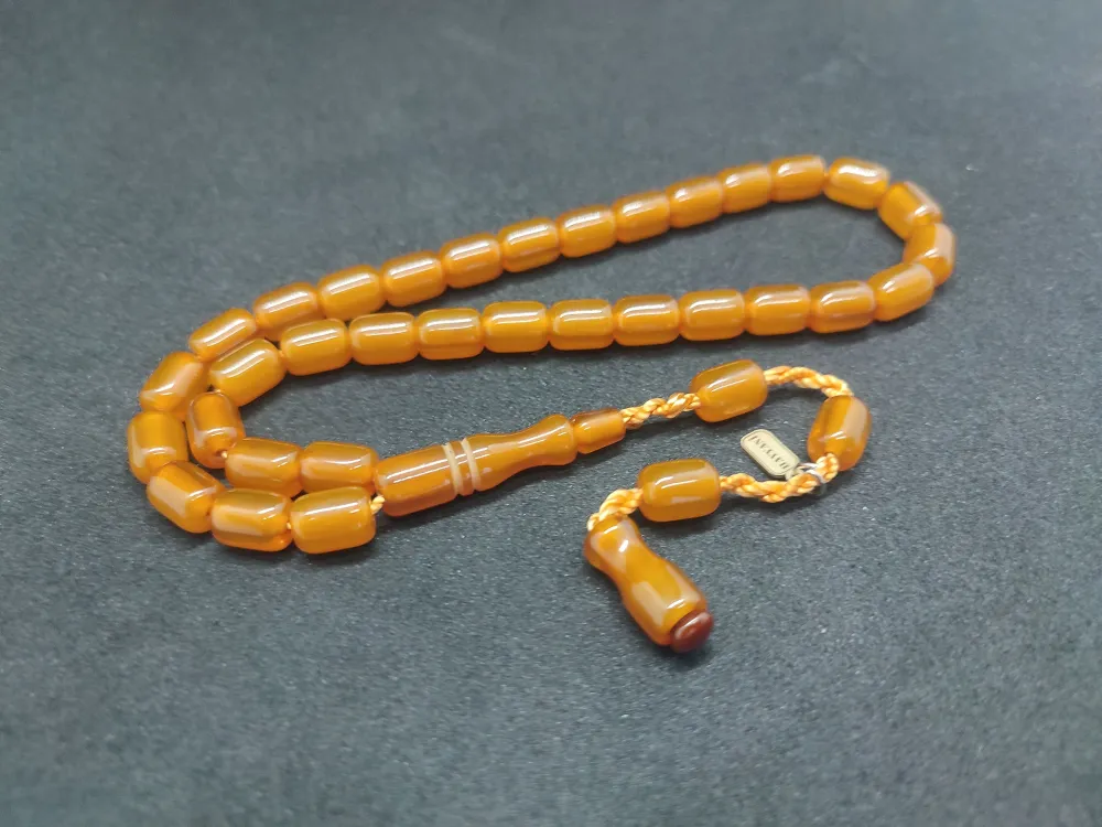 Hayyani̇ Usta Eseri̇ İmzalı El Boy Alman Faturan Sıkma Kehri̇bar