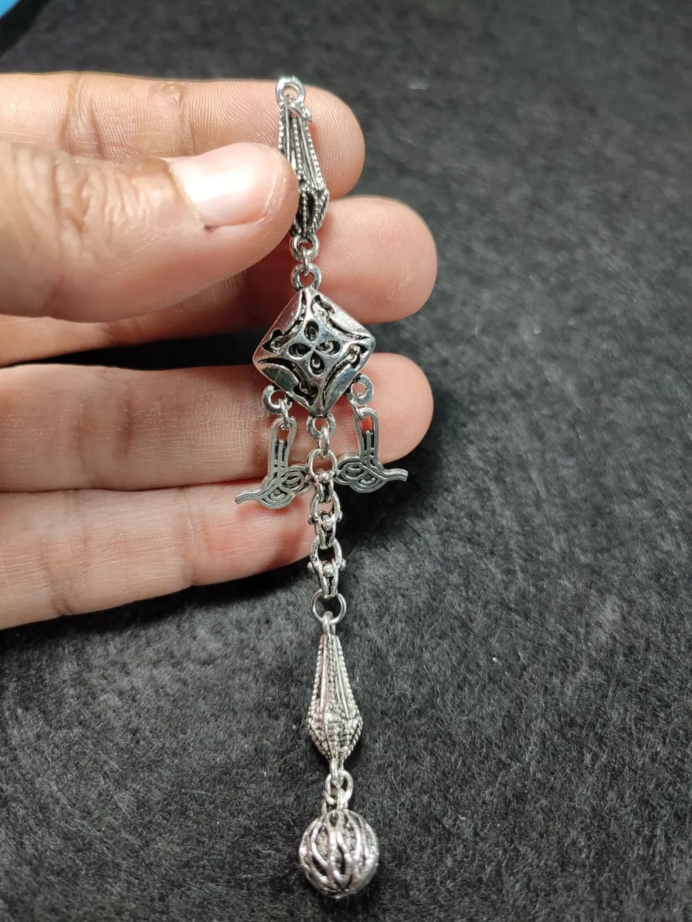 Alman Gümüş Tesbi̇h Püskülü küçük resim 3