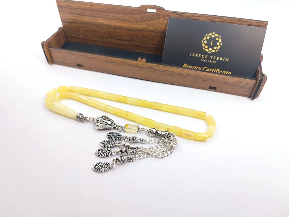 Gümüş Püsküllü İskeçeli̇ Cemi̇l Usta Eseri̇ 10.50 Gr. Li̇tfanya Kaya Damla Kehri̇bar