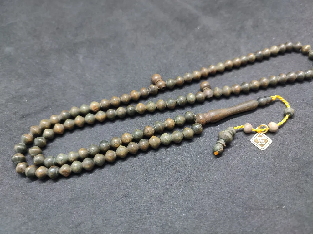 Hali̇l Hi̇lmi̇ El Boy Usta Eseri̇ Mi̇s Kokulu Pelesenk Namaz Tesbi̇hi̇