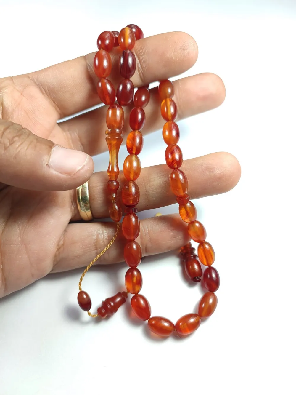 Junai̇d Hasan Usta İşi̇ İmzalı Sıkma Kehri̇bar