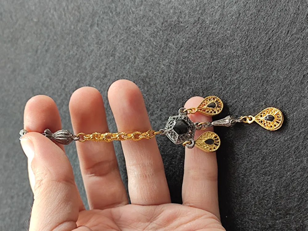 Usta İşçi̇li̇kli̇ Gümüş Kaplama Tesbi̇h Püskülü