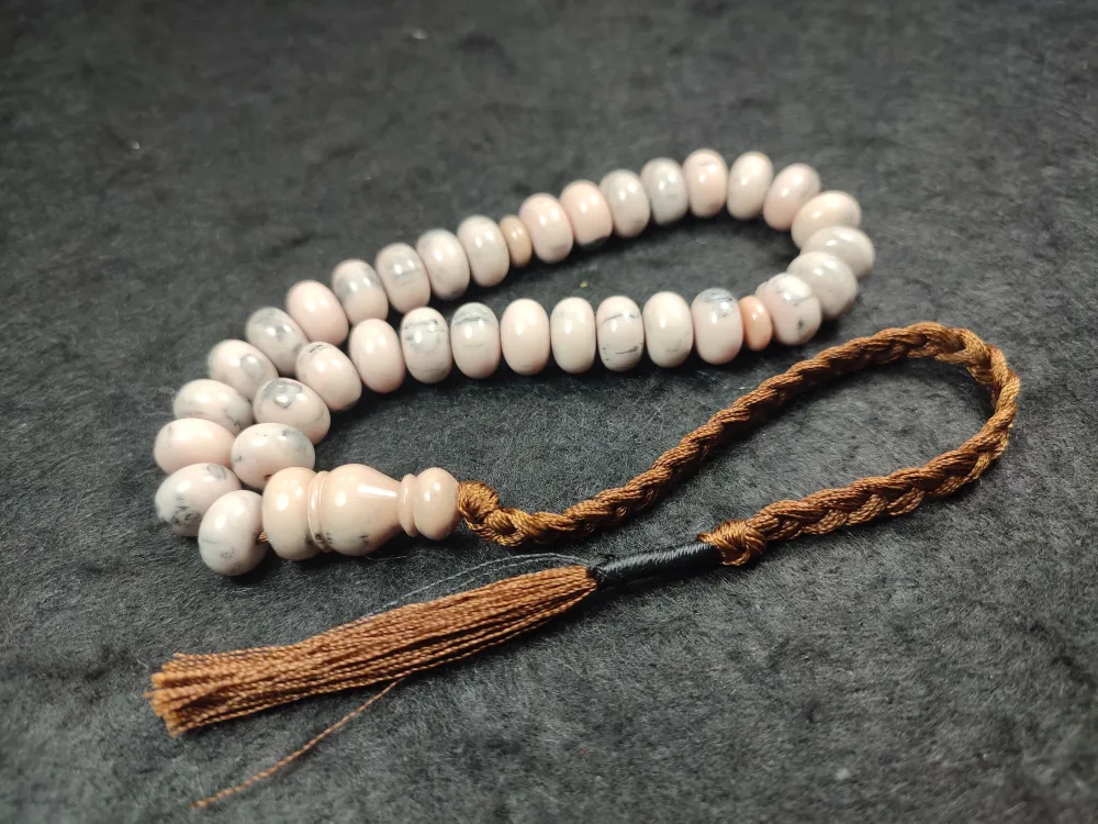 Ebu Zeyn Usta Eseri̇ Şamdan Altı Objeden Katali̇n küçük resim 2