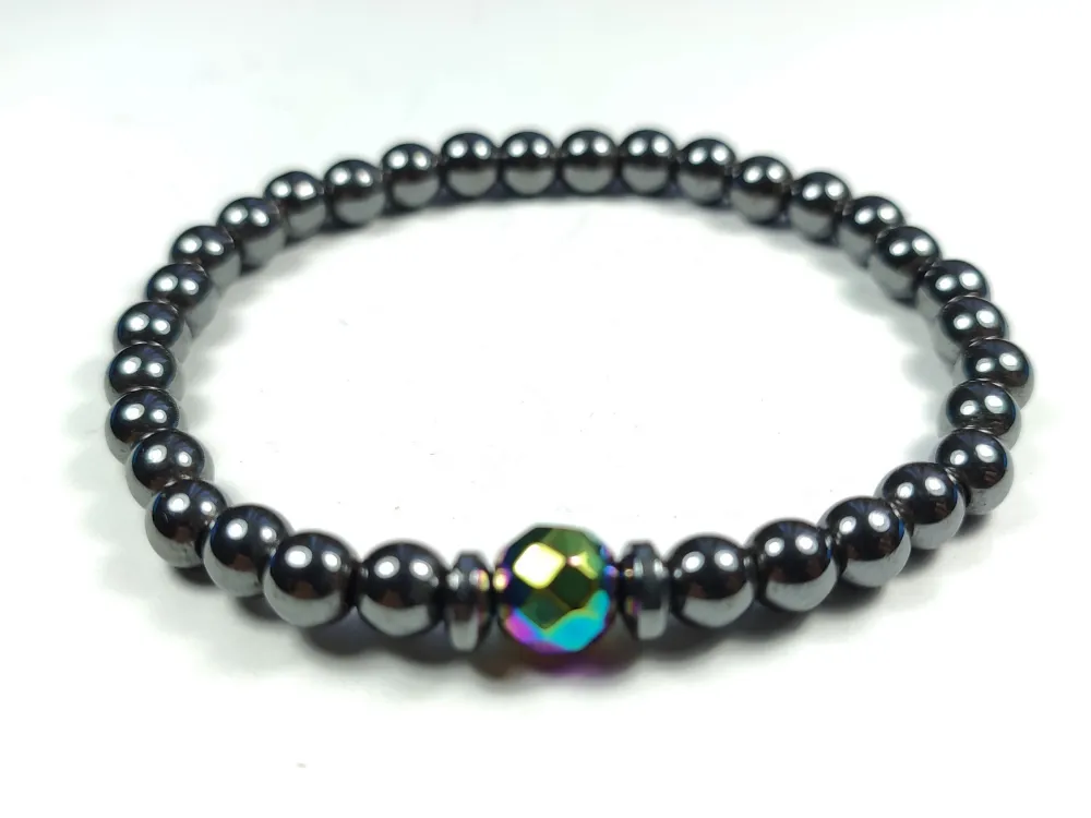 Hemati̇t Ve Hi̇s Taşı Kombi̇nli̇ Bi̇lekli̇k