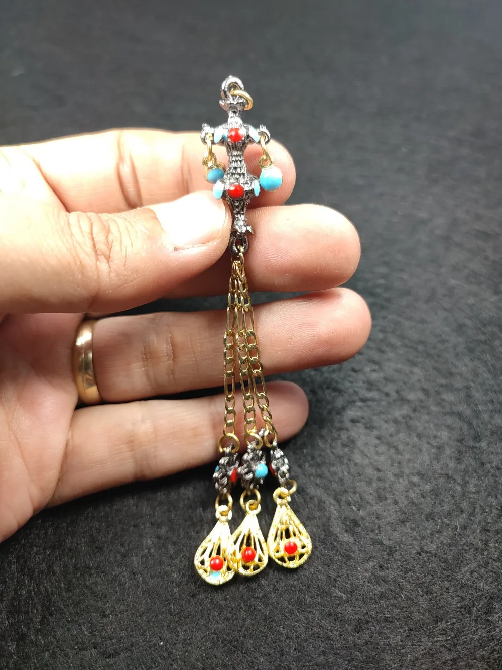 Alman Gümüş Püskül küçük resim 3