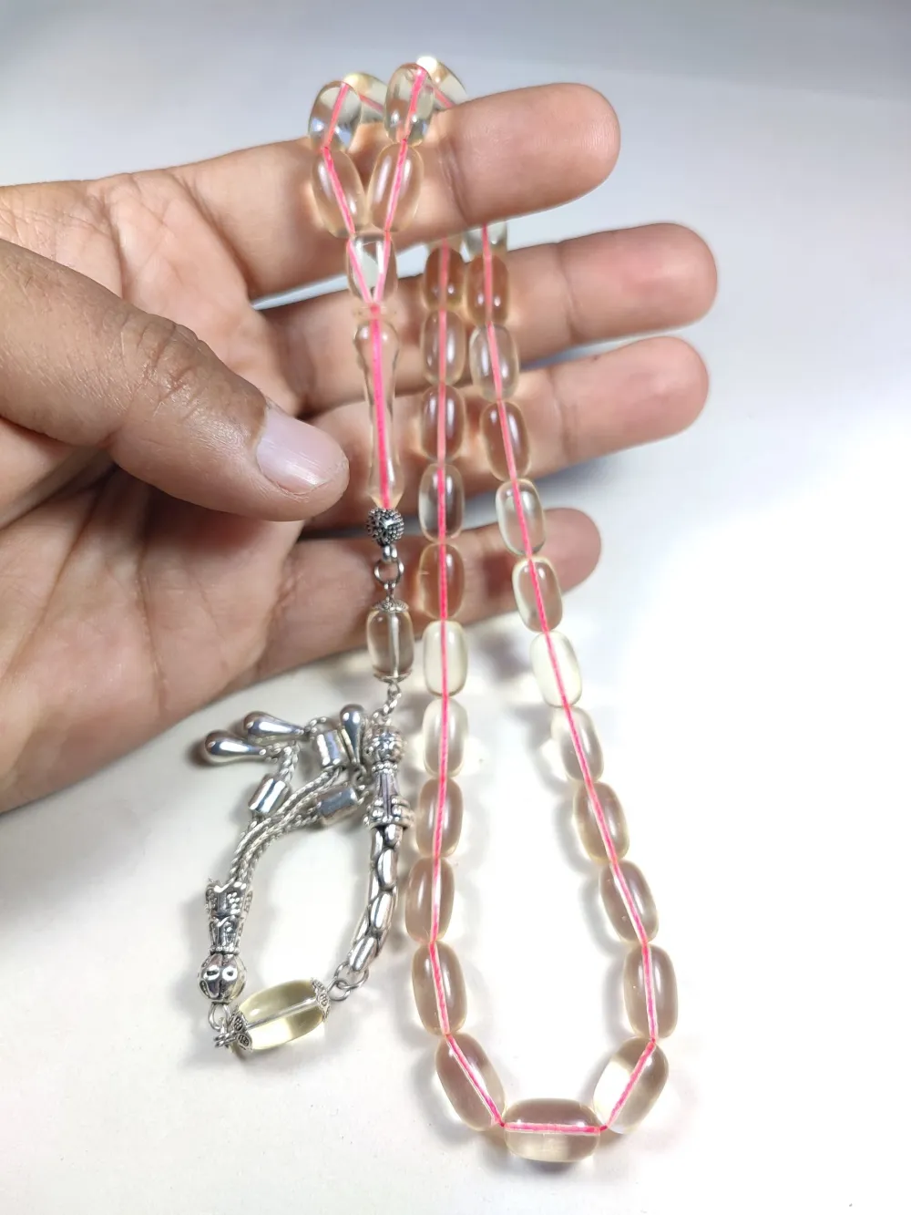 15.72 Gr. Gümüş Püsküllü 0.6 Şeffaf Deli̇m Damla Kehri̇bar (Su Damlası)