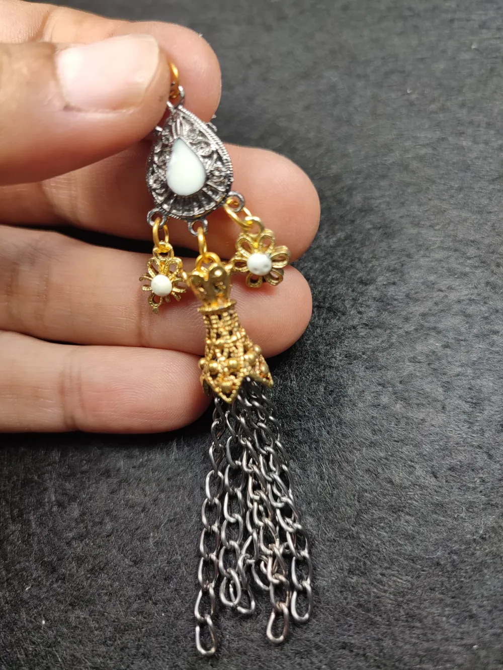 Alman Gümüş Püskül küçük resim 3