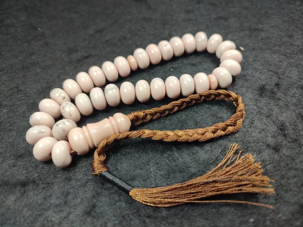 Ebu Zeyn Usta Eseri̇ Şamdan Altı Objeden Katali̇n küçük resim 2