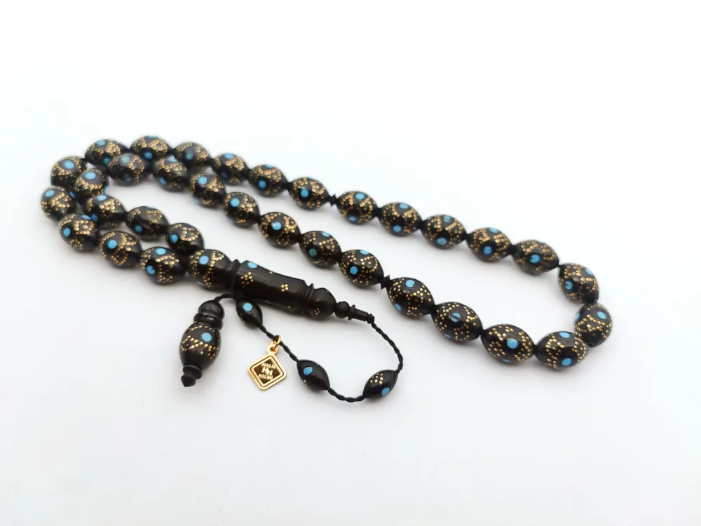 Hali̇l Hi̇lmi̇ Usta Eseri̇ Mi̇neli̇ Çakımlı Pi̇rami̇t Model Kuka