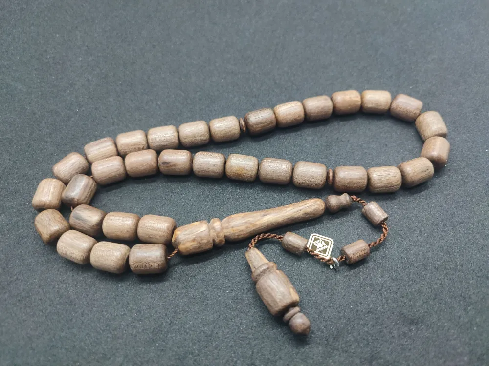 Hakan Kaya Usta Eseri̇ Kolleksi̇yonluk Yerli̇ Ağaç Grubu Kokulu Cevi̇z Ağacı