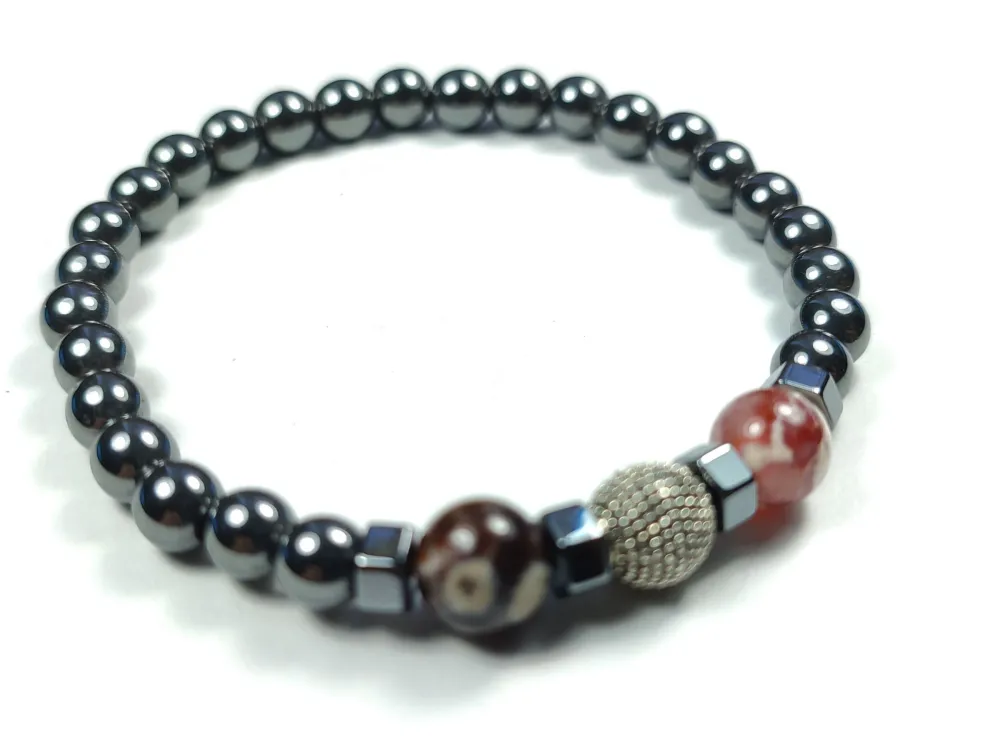 Hemati̇t Ve Doğal Taş Kombi̇nli̇ Bi̇lekli̇k