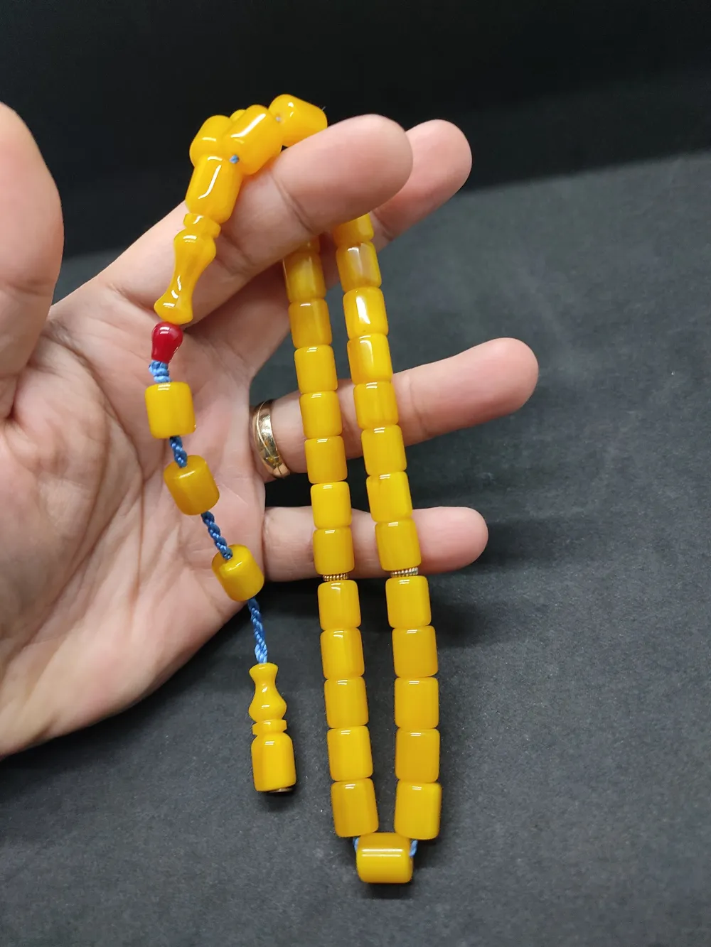 Zeyzun Usta Eseri̇ (İmza Çi̇vi̇ Ara Pulları Gümüş) Sıkma Kehri̇bar küçük resim 2