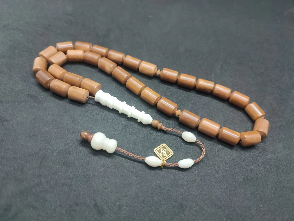 Hali̇l Hi̇lmi̇ Usta Eseri̇ Deve Kemi̇ği̇ Kombi̇nli̇  Naturel Kuka küçük resim 2